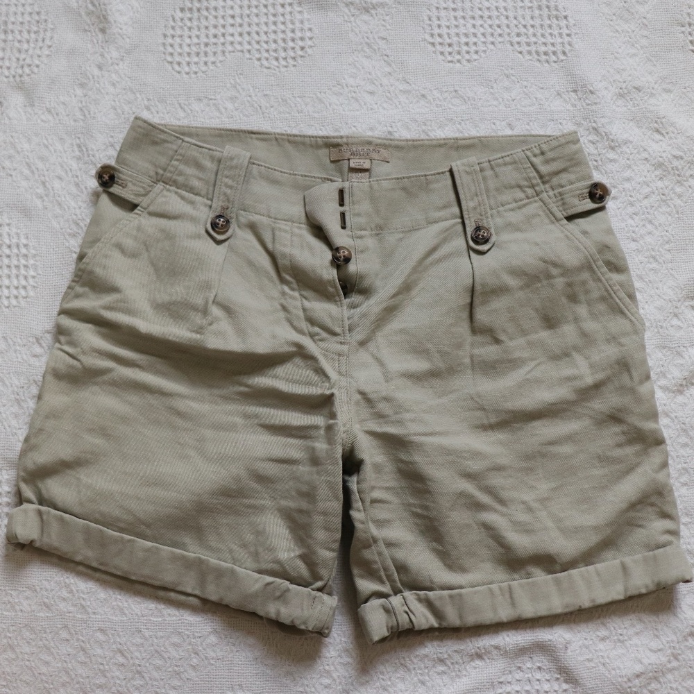 SOLD Vintage Burberry Mid Length Shorts